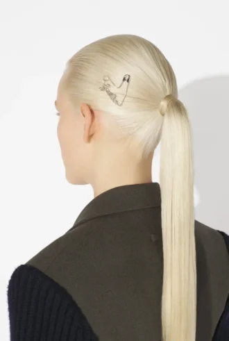 Barrette à cheveux en forme de cœur avec épingle de sûreté