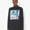La chemise Water noire oversize La chemise Water noire oversize