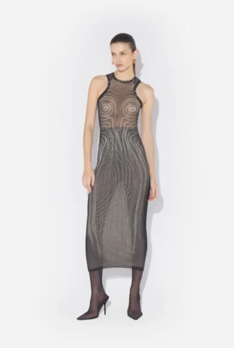 La jupe longue en tulle noir à motif « spirale »