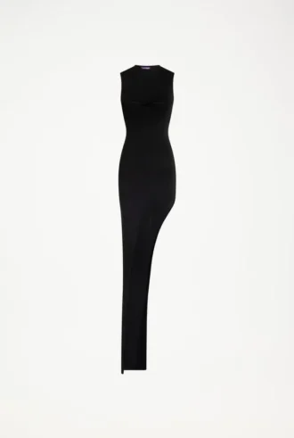 La robe longue asymétrique