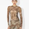 La robe longue beige Madaillon