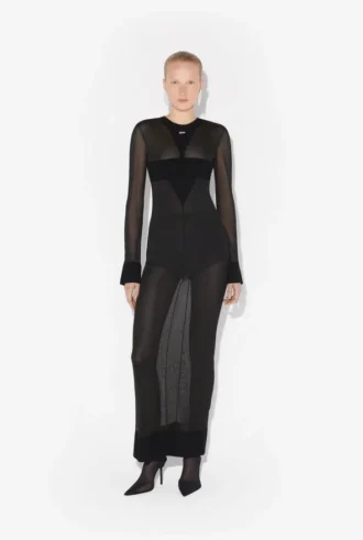 La robe longue en maille à logo