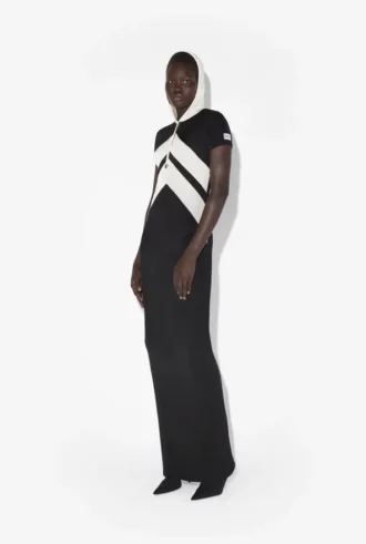 La robe longue noire à Chevrons La robe longue noire à Chevrons
