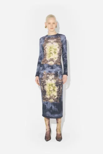 La robe Madaillon en coton bleu