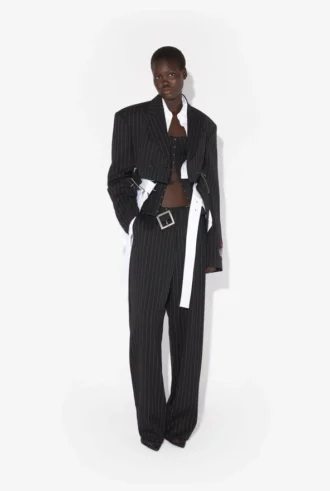 La veste de costume courte