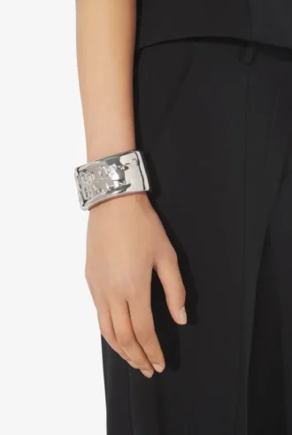 Le bracelet Logo