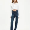 Le jean en denim Curved