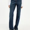 Le jean en denim Curved