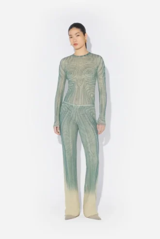 Le pantalon bleu à spirales