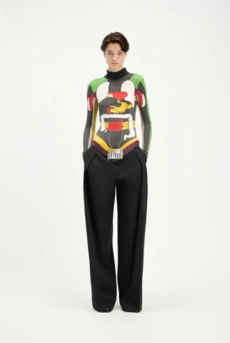 Le pantalon de costume ajusté