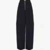 Le pantalon en crêpe Le pantalon en crêpe