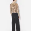 Le pantalon noir à étriers